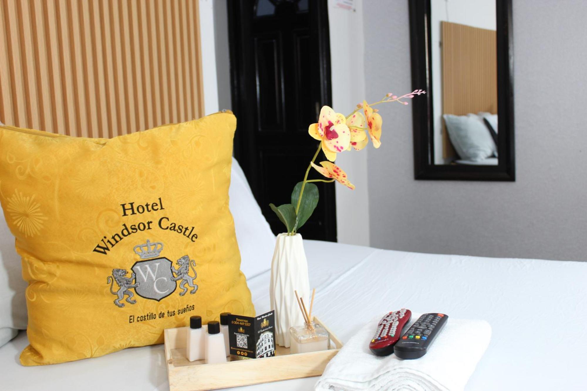 Hotel Windsor Castle โบโกตา ภายนอก รูปภาพ